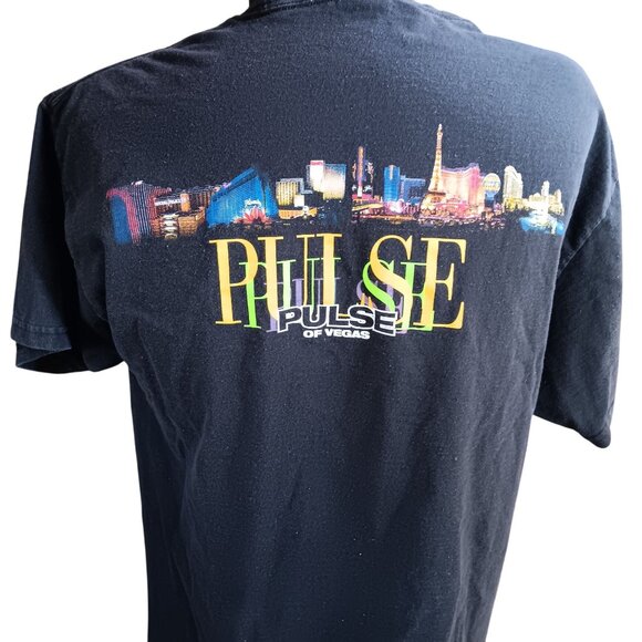 Vintage Men's T-shirt XL Delta Pro Weight Las Vegas Skyline Black Crewneck Y2K - Picture 1 of 5
